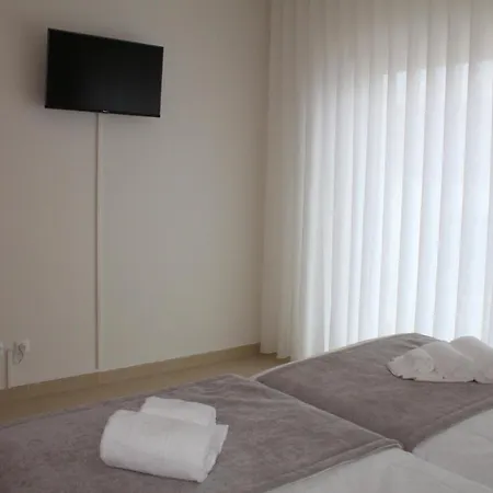 Vila Branca 90 *